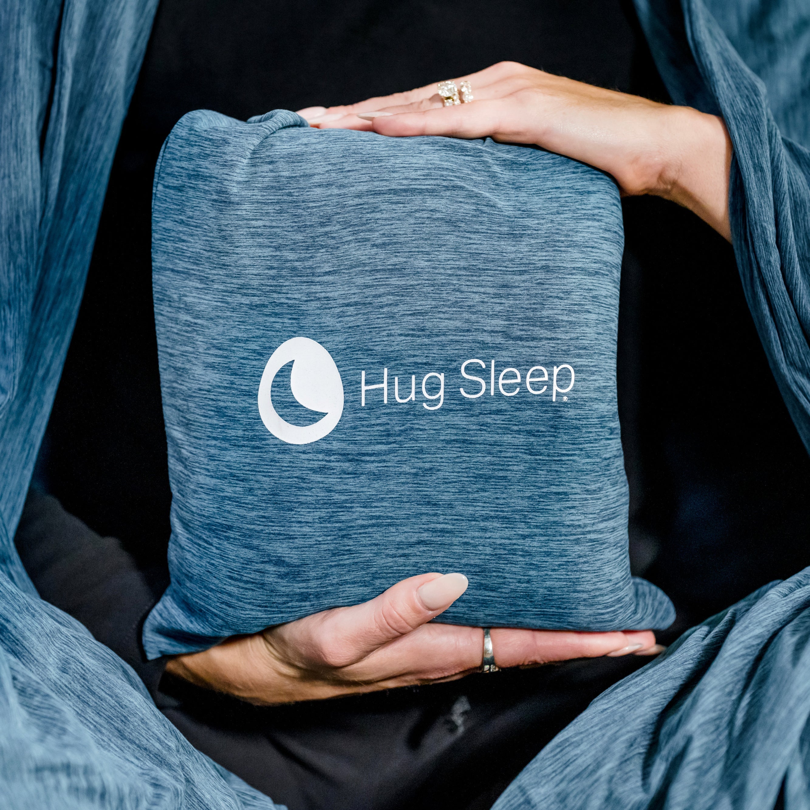 HugStretch™ Cozy Carry Bag